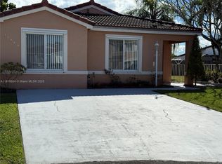 17449 SW 143rd Pl, Miami, FL 33177