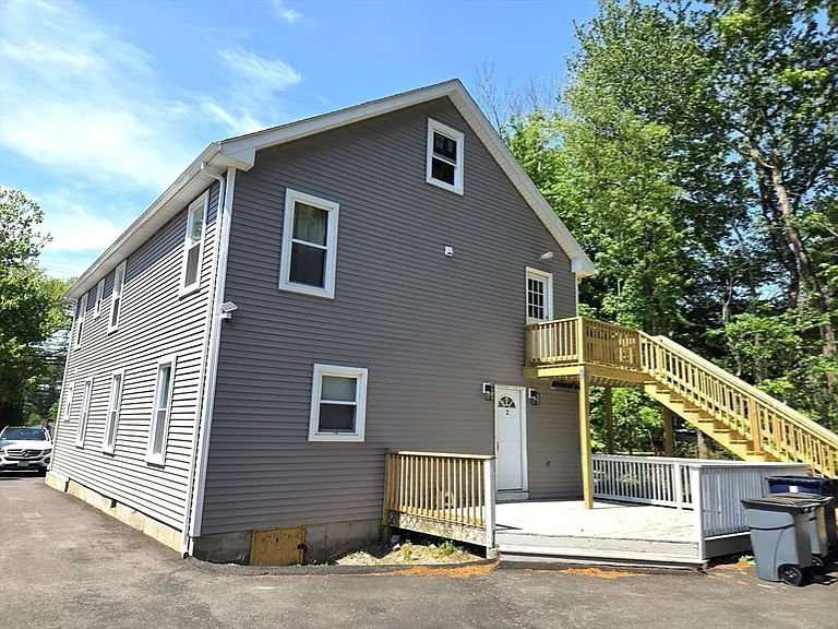 276 Sumner St #2 — Photo 21
