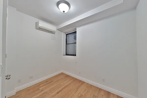 Rented by CitySites Real Estate Group | media 19