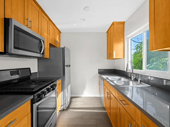 8336 Blackburn Ave APT 7, Los Angeles, CA 90048