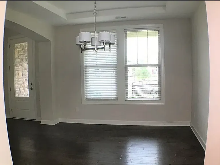 4757 Shire Ct — Photo 6