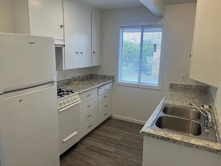 828 Napa Ave — Photo 13