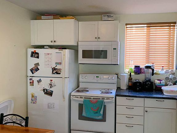 5th image of 955 Smith Ln APT D