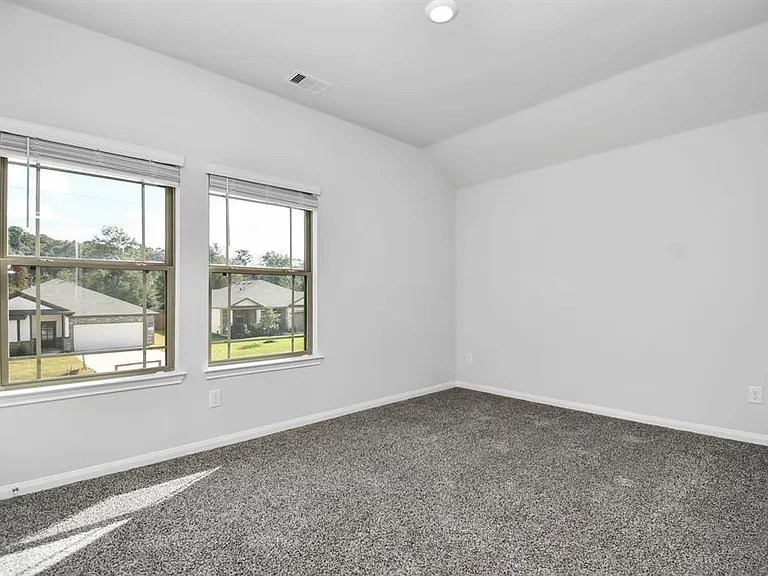 11028 Patriot Ct — Photo 33