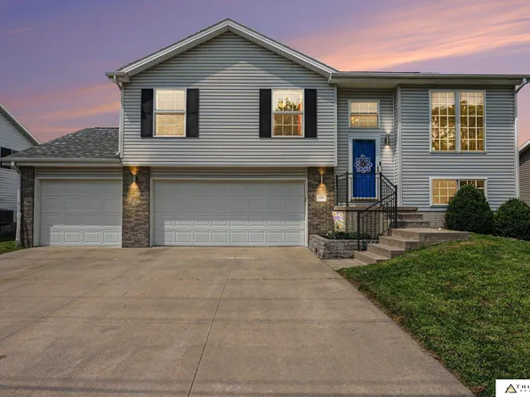 165 Jefferson St, Bennet, NE 68317