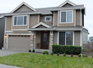 912 Ilwaco Pl NE, Renton, WA 98059