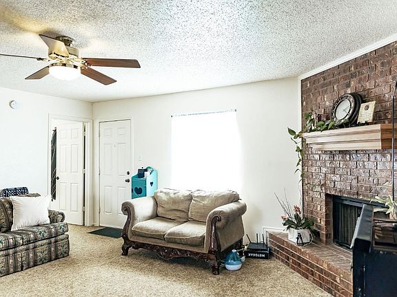 2nd image of 1815 Corpus Ave
