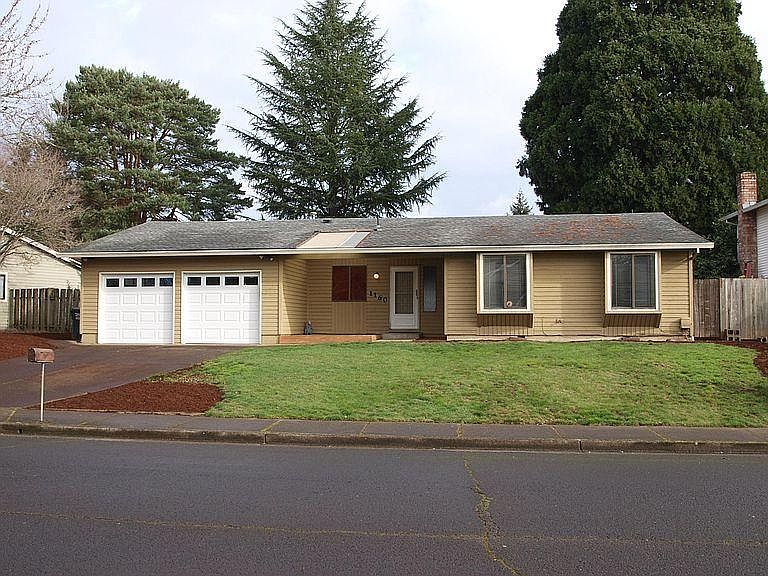 2nd image of 160 NW 178th Ave