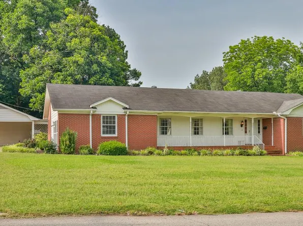 103 W Main St, Greenfield, TN 38230