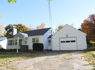 23 Sunrise Rd, Danbury, CT 06810