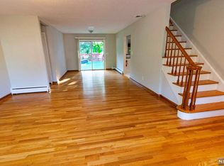 378 Plaza Rd N, Fair Lawn, NJ 07410