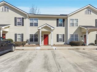 1195 Riverside Ter, Gainesville, GA 30501