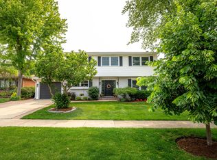 107 N Kaspar Ave, Arlington Heights, IL 60005