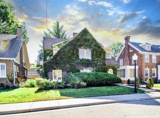 910 W Columbia Ter, Peoria, IL