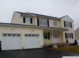 730 Green Grove Rd, Neptune, NJ 07753