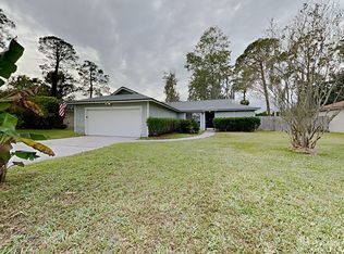 10540 W Tanglewilde Dr, Jacksonville, FL 32257