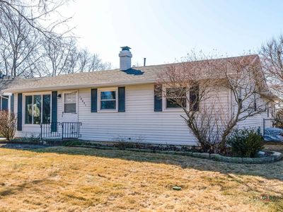 18601 W Country Ln, Grayslake, IL, 60030