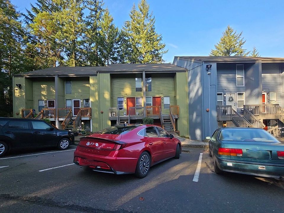 2nd image of 500 N National Ave #7