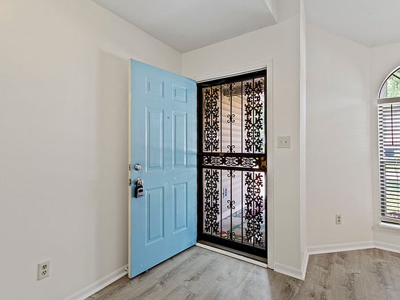 5th image of 4363 Abby Creek Ln