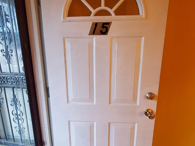 23755 Banbury Cir #1 — Photo 66