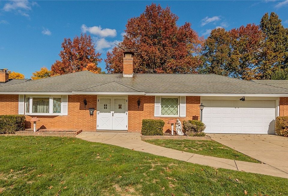 1st image of 25921 Euclid Chagrin Pkwy