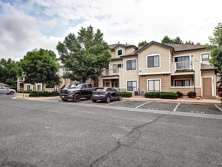 8707 E Florida Ave #304 — Photo 3