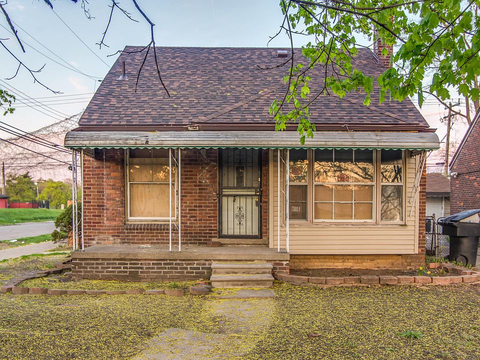 1st image of 17462 Woodbine St