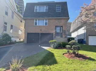 389 De Wolf Pl, Hackensack, NJ 07601