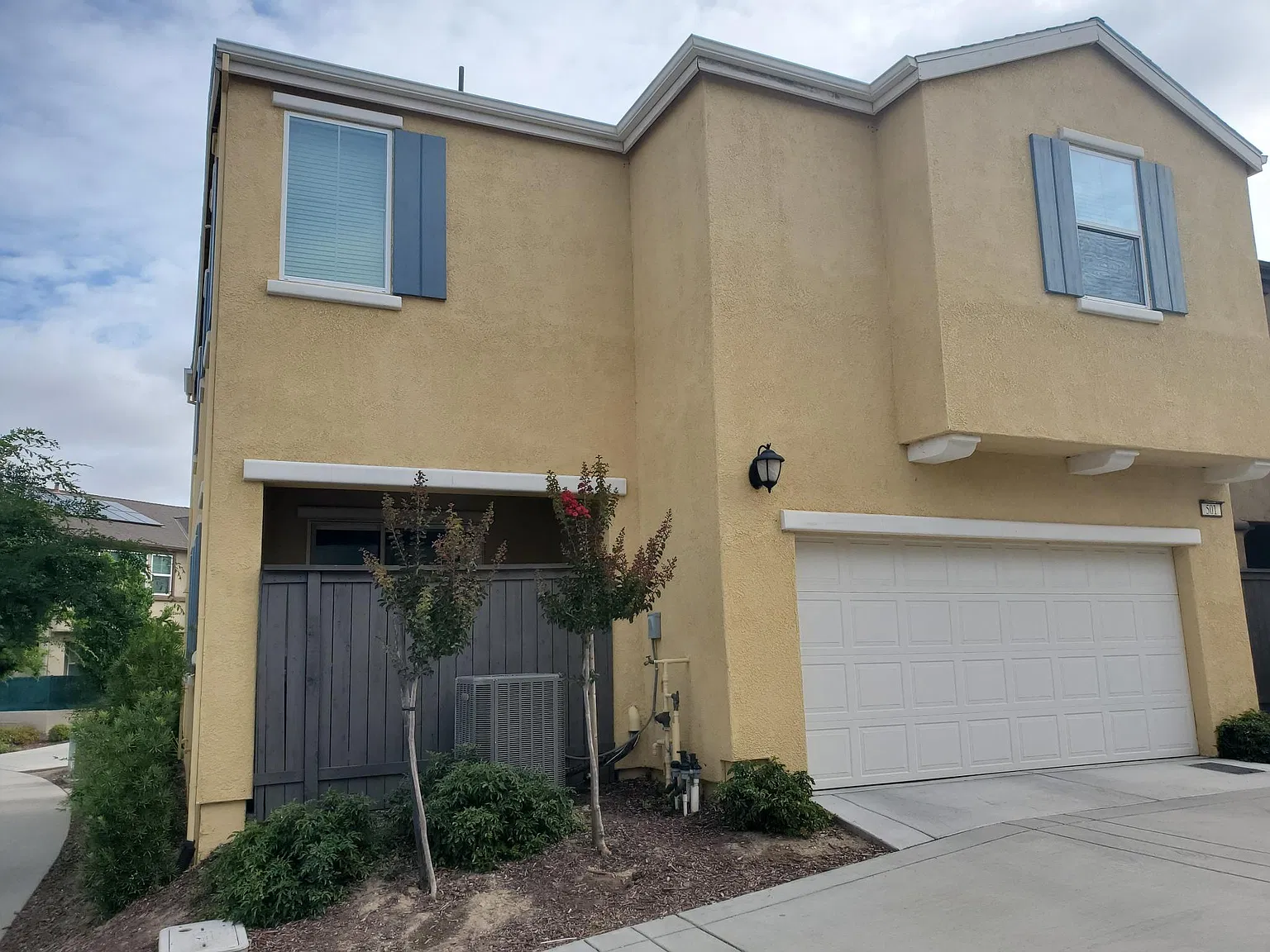 3 bed, 2.5 bath, 1844 sqft, $2,995 — Photo 3