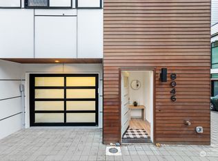 8046 35th Ave NE, Seattle, WA 98115