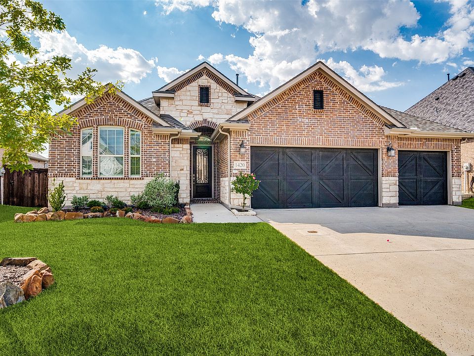 1st image of 1420 Benavites Dr