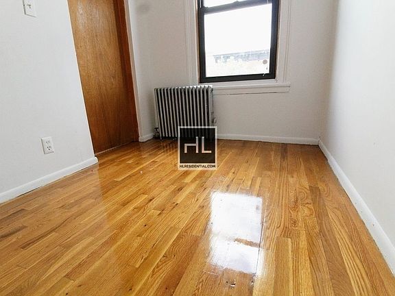 4th image of 312 Degraw St #3