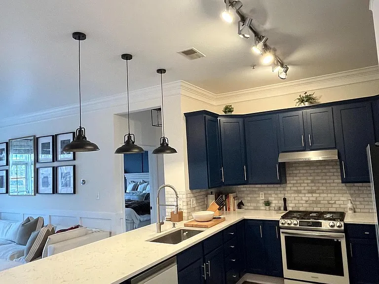 1500 Thames St #304 — Photo 12