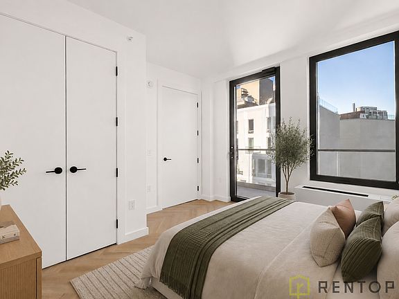 4th image of 106 Fleet Pl #20C