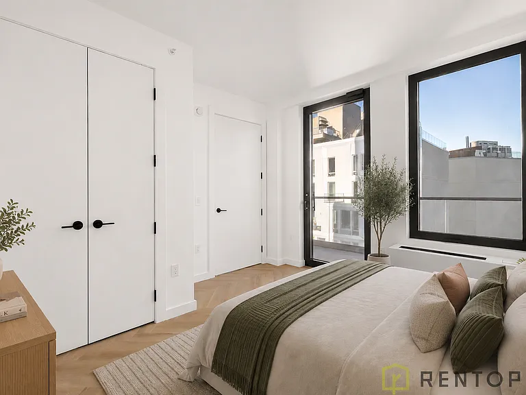 106 Fleet Pl #20C — Photo 4