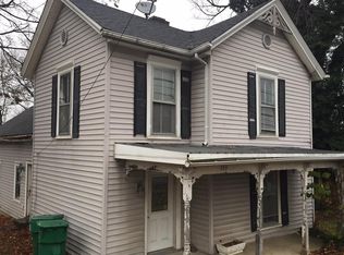353 Mooreland Ave, Harrodsburg, KY 40330