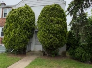 4 James St, Dover, NJ 07801