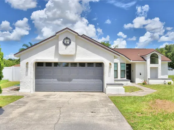 6911 Appaloosa Ct, Lakeland, FL 33811