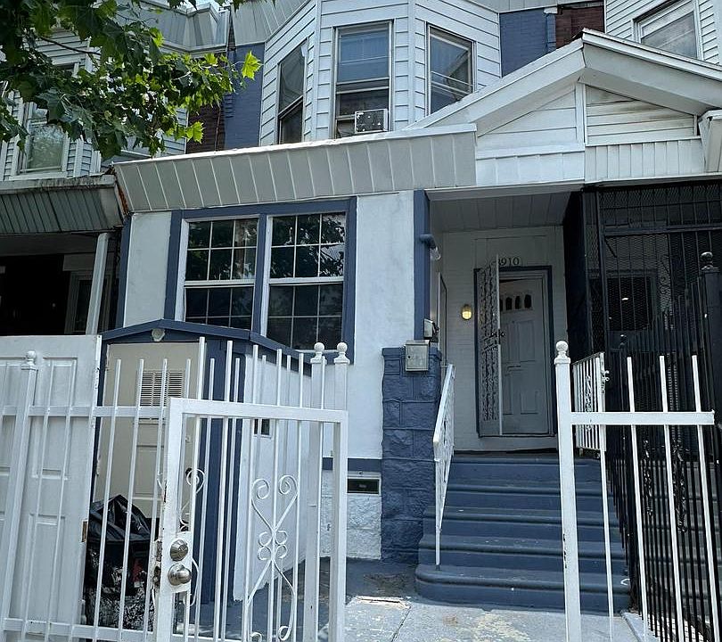 1st image of 3910 N Marshall St