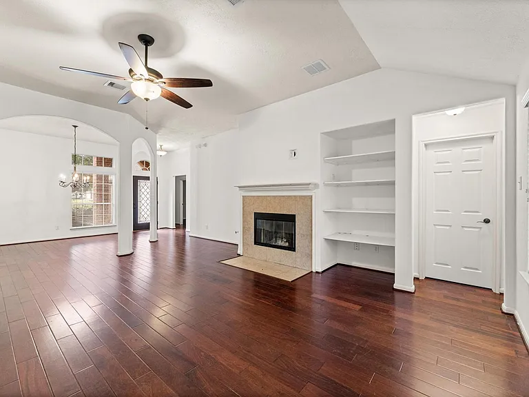 24226 Pine Canyon Fls — Photo 4