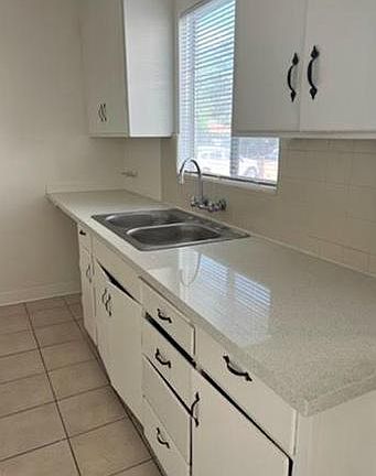 4th image of 1934 Park Ave #1