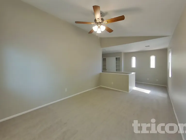42065 W Sunland Dr — Photo 14