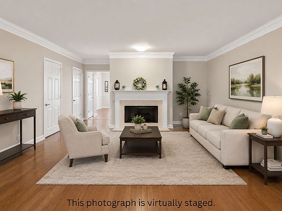 3rd image of 1604 Brentwood Pointe