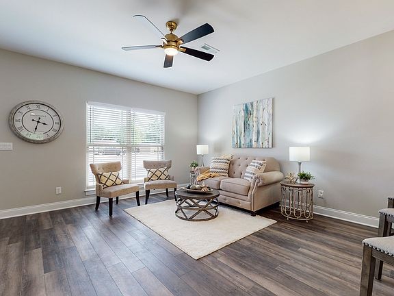 4th image of 555 Gresham Ln #6B