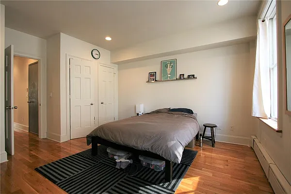 Rented by R New York | media 26