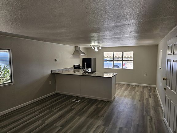 4th image of 225 N Akers Street