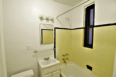 Rented by Best Apartments North Inc