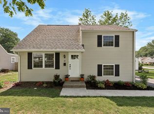 65 Robarts Dr, Phoenixville, PA 19460