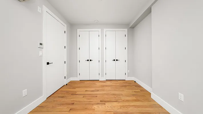 Rented by Nooklyn NYC LLC | media 76