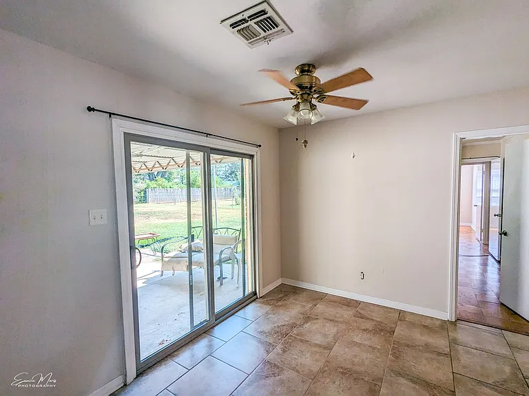 4213 Lark St — Photo 4